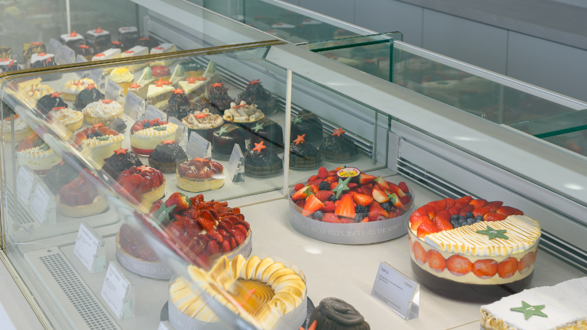 Pralina returns to Limassol with a new store and elevated experience