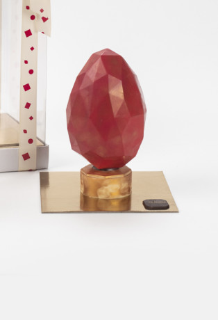 Eggstravangaza Chocolate Egg