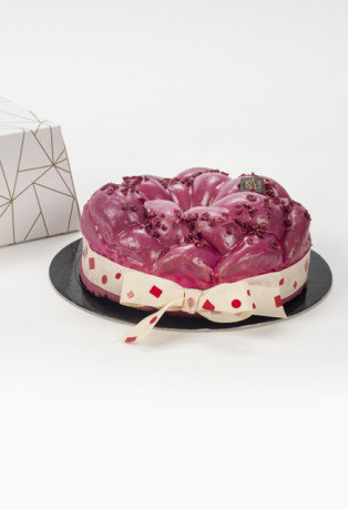 Tsoureki Red Velvet