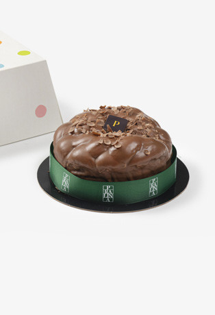 Caramel Tsoureki