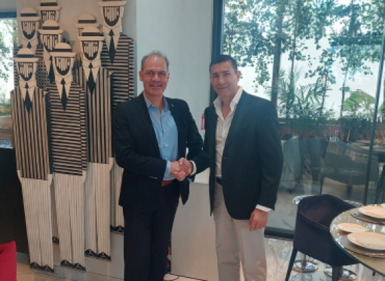 Pralina Experience an avid supporter of the Avantgarde Cultural Foundation