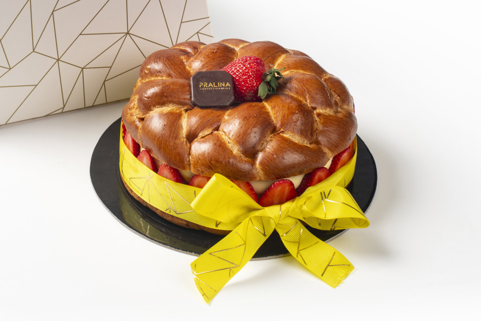 Tsoureki with Patisserie Cream and Strawberries